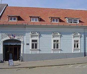 Varkapu Panzio Eger Ngoại thất bức ảnh